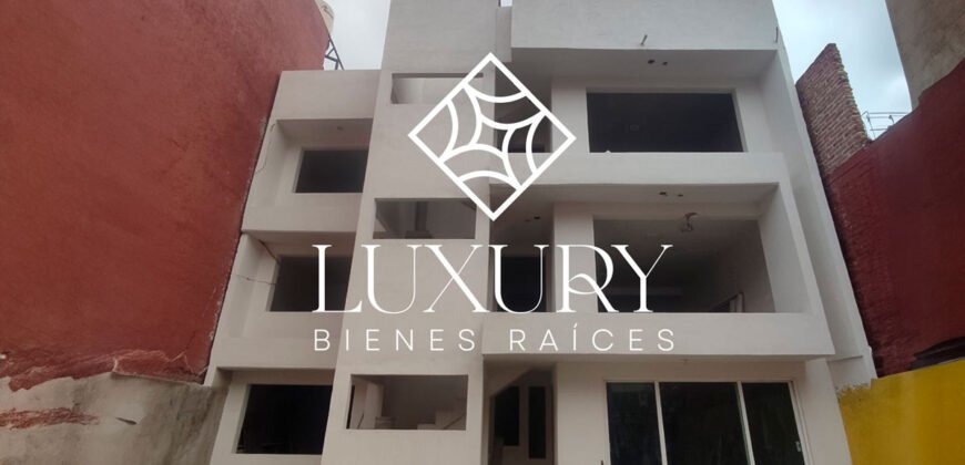 Edificio en venta con 3 departamentos, en Cuajimalpa