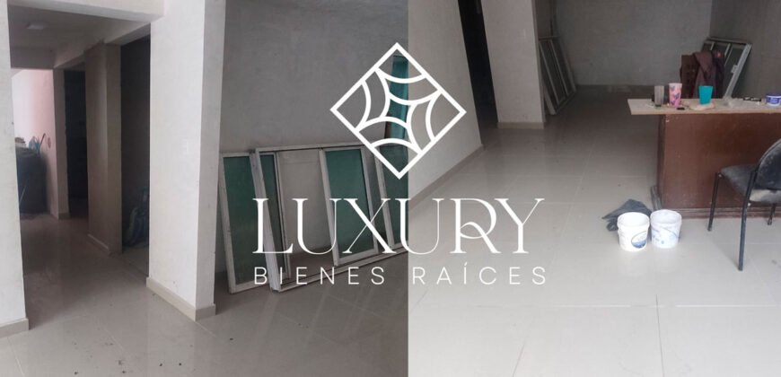 Edificio en venta con 3 departamentos, en Cuajimalpa